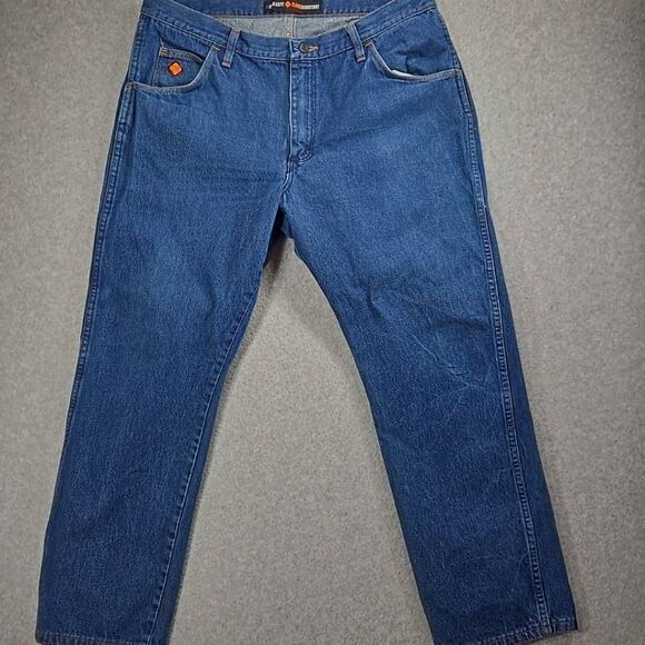 Wrangler FR Men's Jeans 38x30 (Actual 36x28) Relaxed Fit Flame Resistant CAT2 21 - Picture 1 of 9